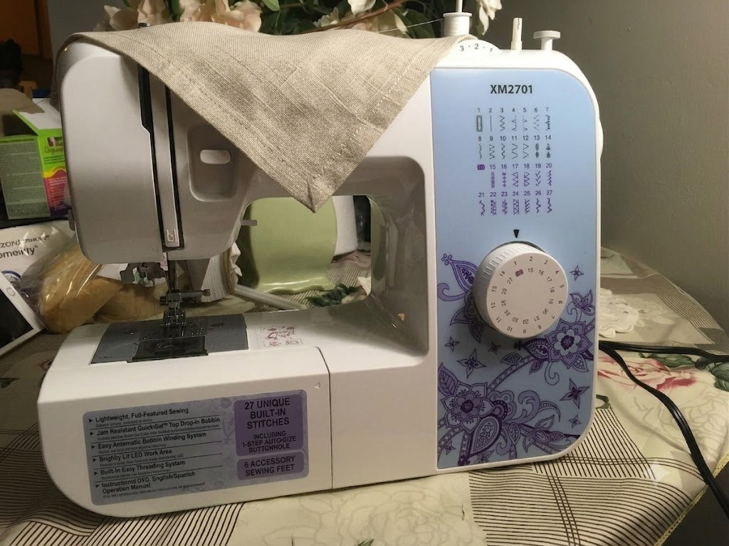 Lightweight Sewing Machine